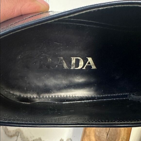 Prada Navy Dark Blue Derby Leather Dress Shoes US 9 2EA046